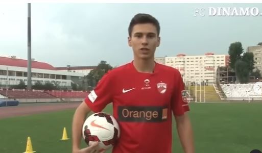 Playsport Fanii lui Dinamo l au ironizat pe Rotariu după ce a semnat