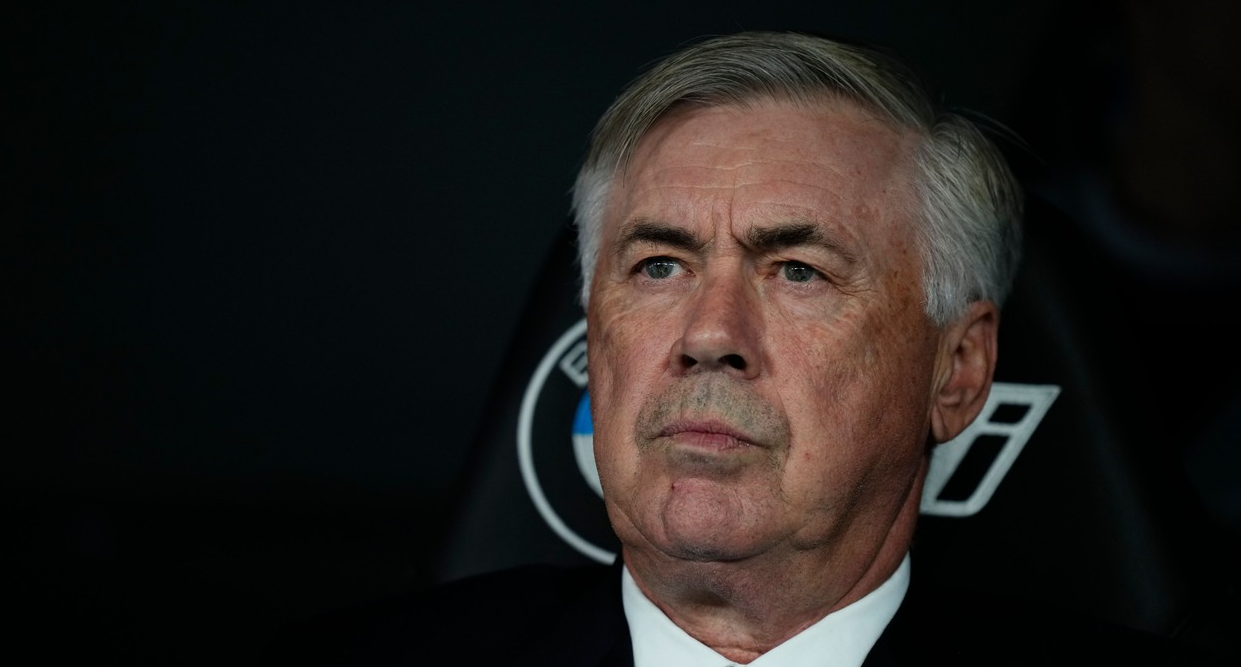 Playsport Oficial Carlo Ancelotti a semnat contractul Înțelegerea