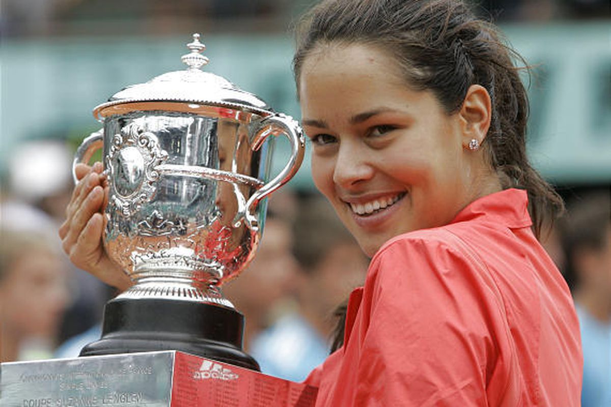 Ana Ivanovic a fost declarată drept cea mai frumoasă jucătoare de tenis în trecut