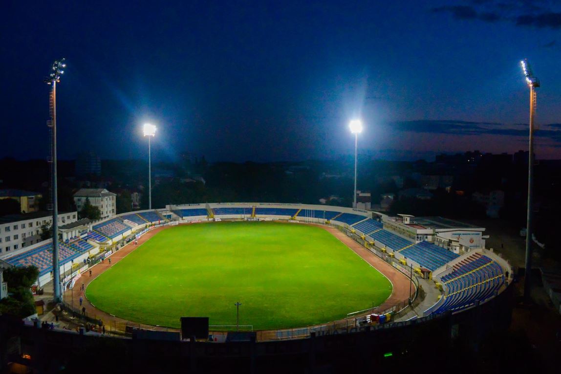 Aşa arată acum arena din Botoşani 