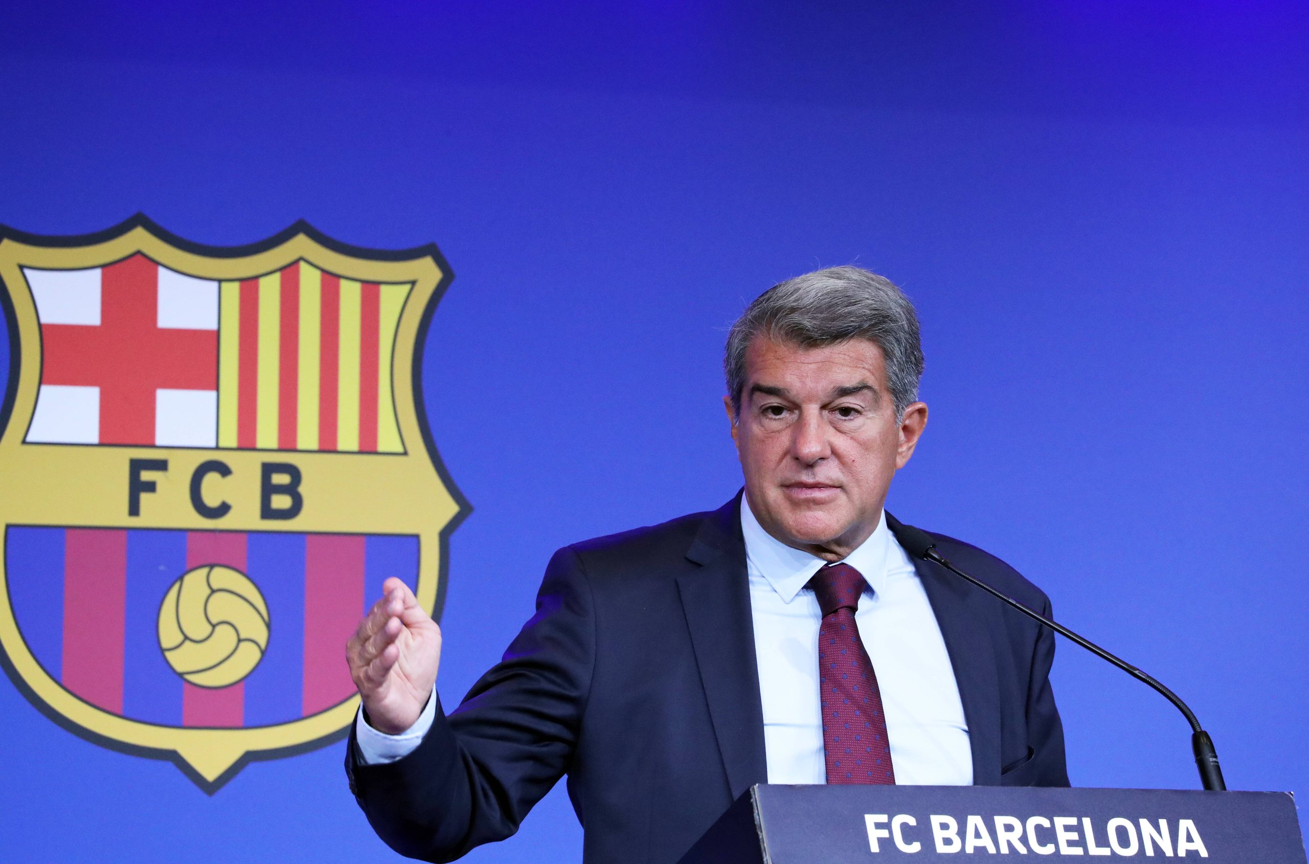 Laporta nu se lasă până nu îl aduce pe Messi înapoi la Barcelona / FOTO: Imago images