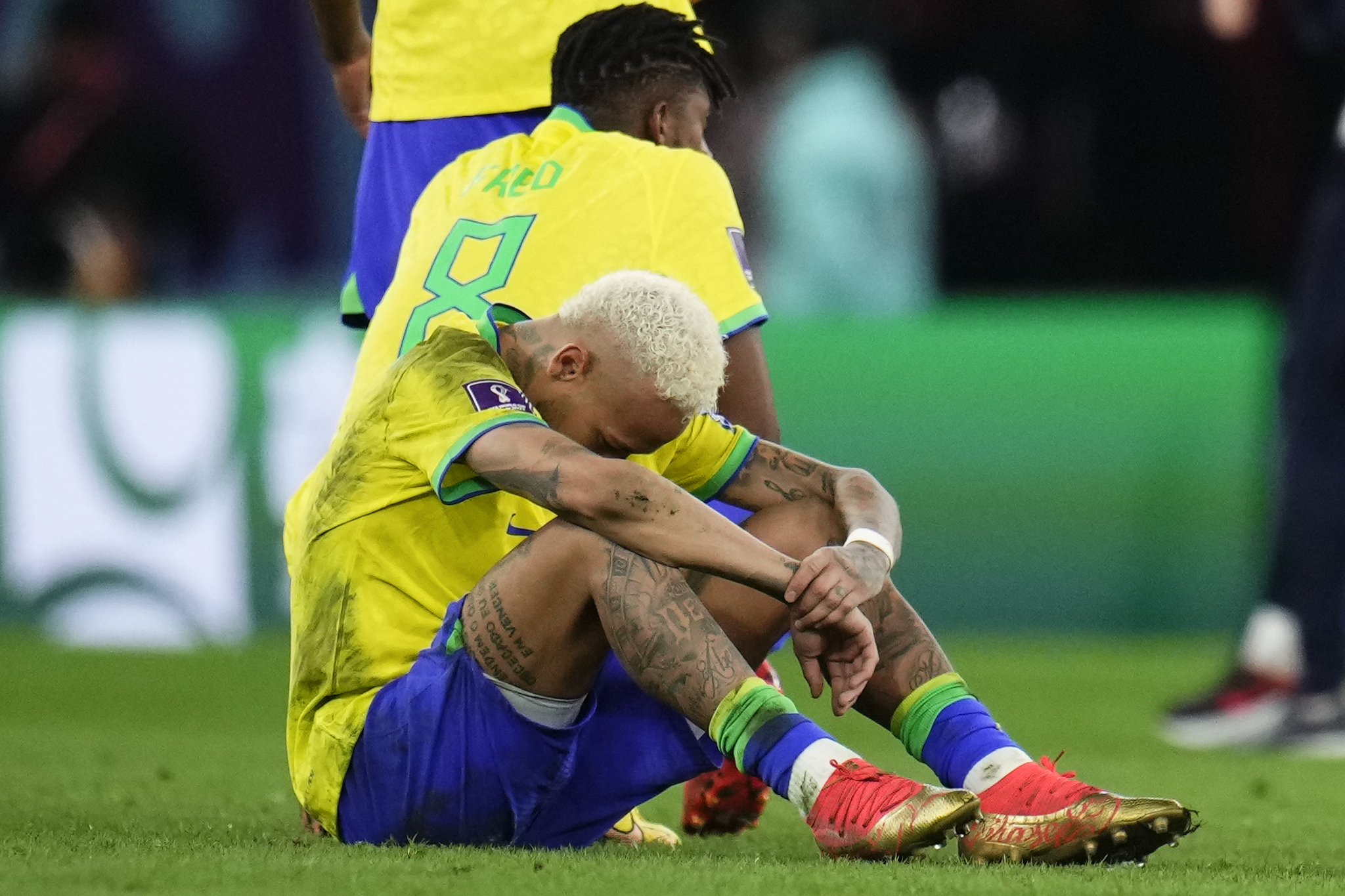 Neymar şi coechipierii săi au fost extrem de dezamăgiţi de eliminarea de la Cupa Mondială, în contextul în care erau creditaţi cu prima şansă la câştigarea trofeului 