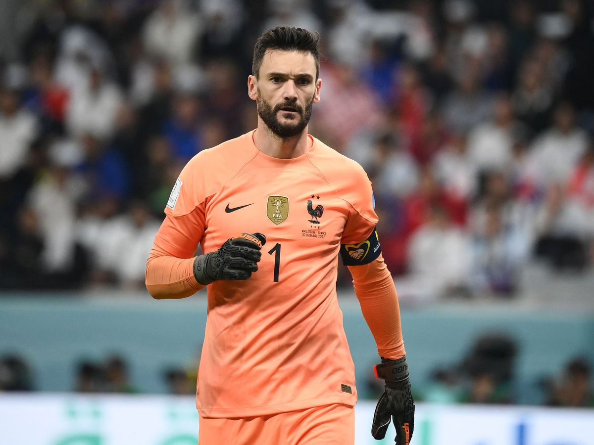 Lloris a evoluat în carieră pentru doar 3 echipe de club: Nice, Lyon şi Tottenham 