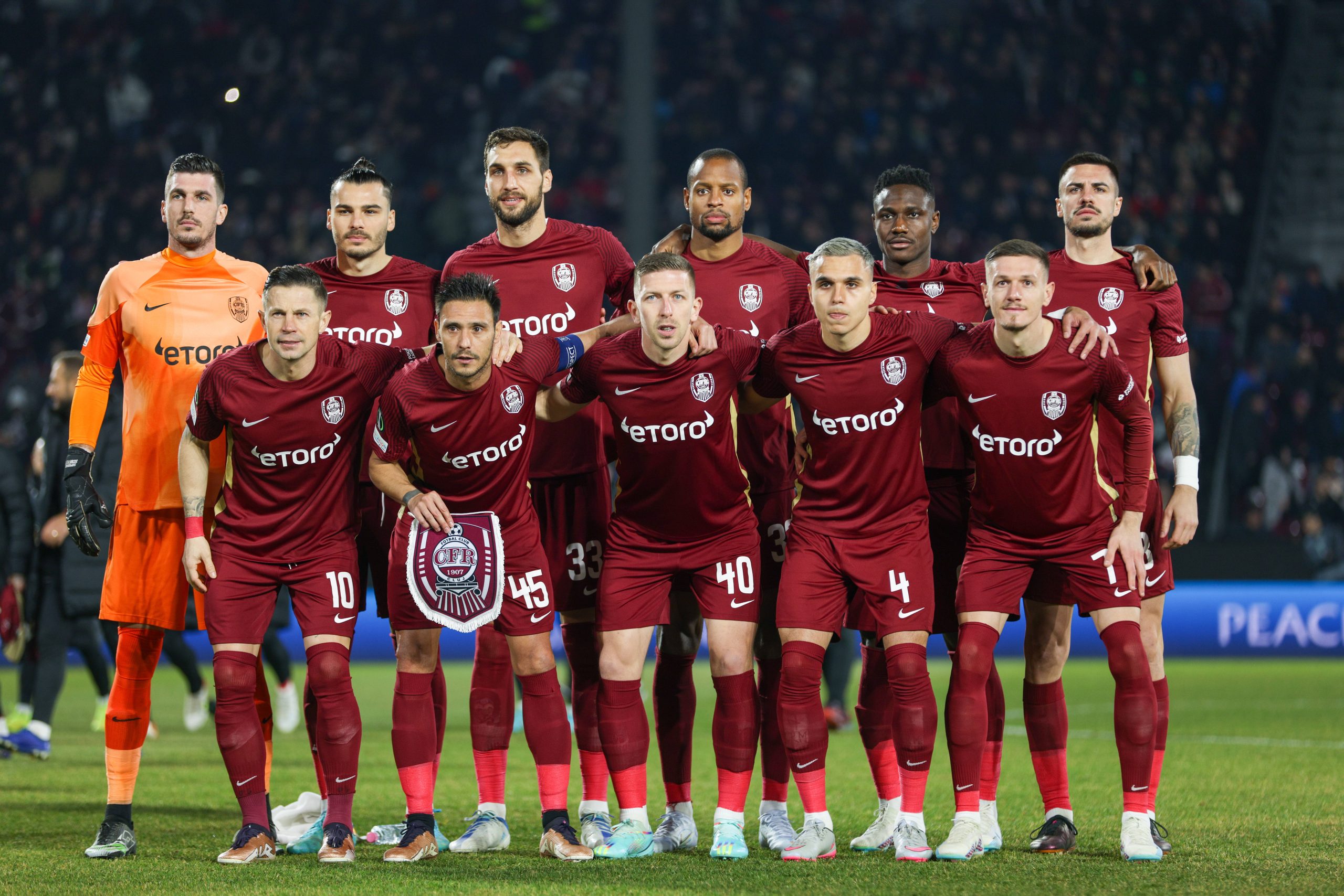 CFR Cluj poate egala recordul celor de la Chinezul şi Steaua, cu şase titluri consecutive câştigate 