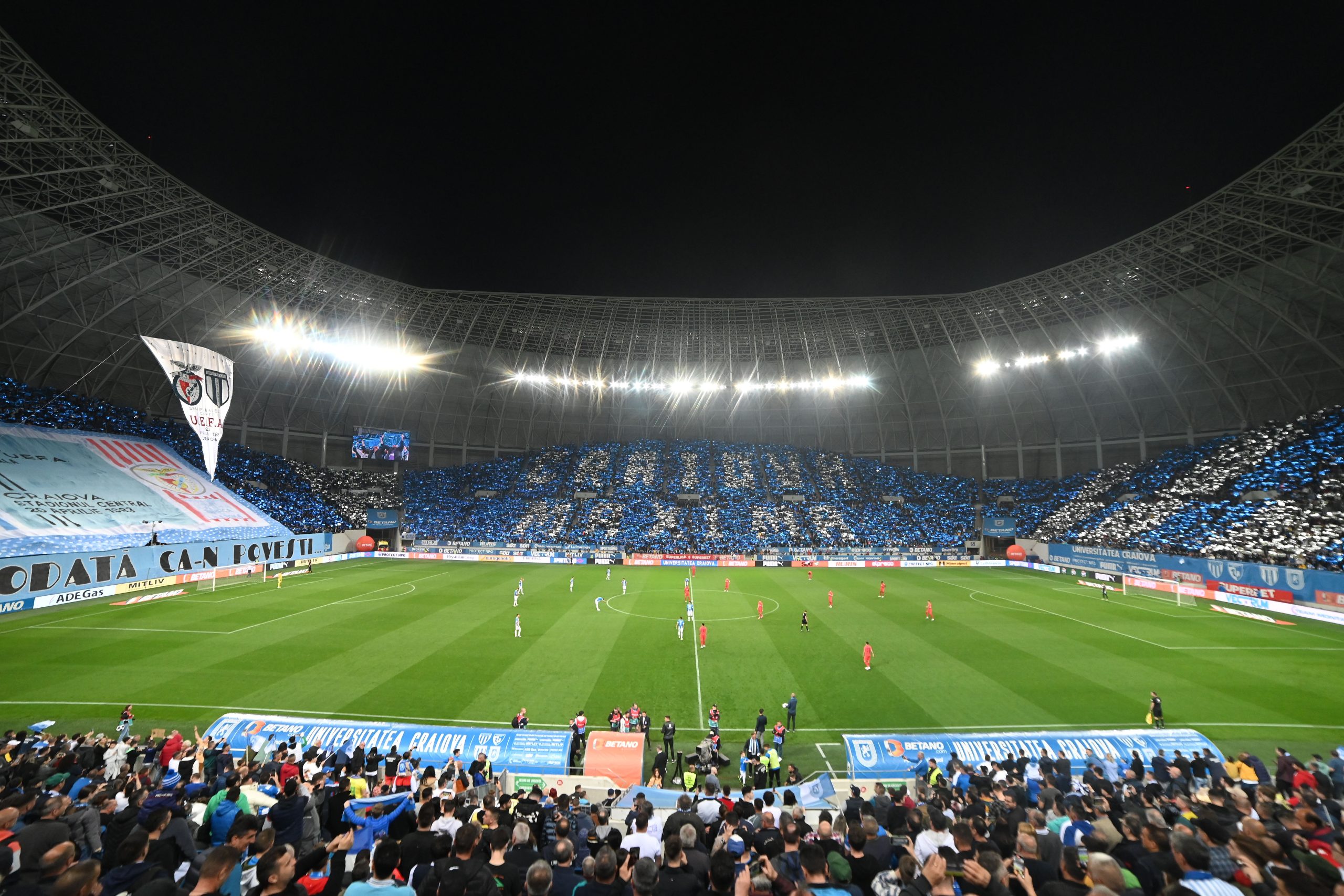 Arena din Craiova ar fi putut găzdui teribilul duel pentru un loc în cupele europene © FOTO:Razvan Pasarica/SPORT PICTURES