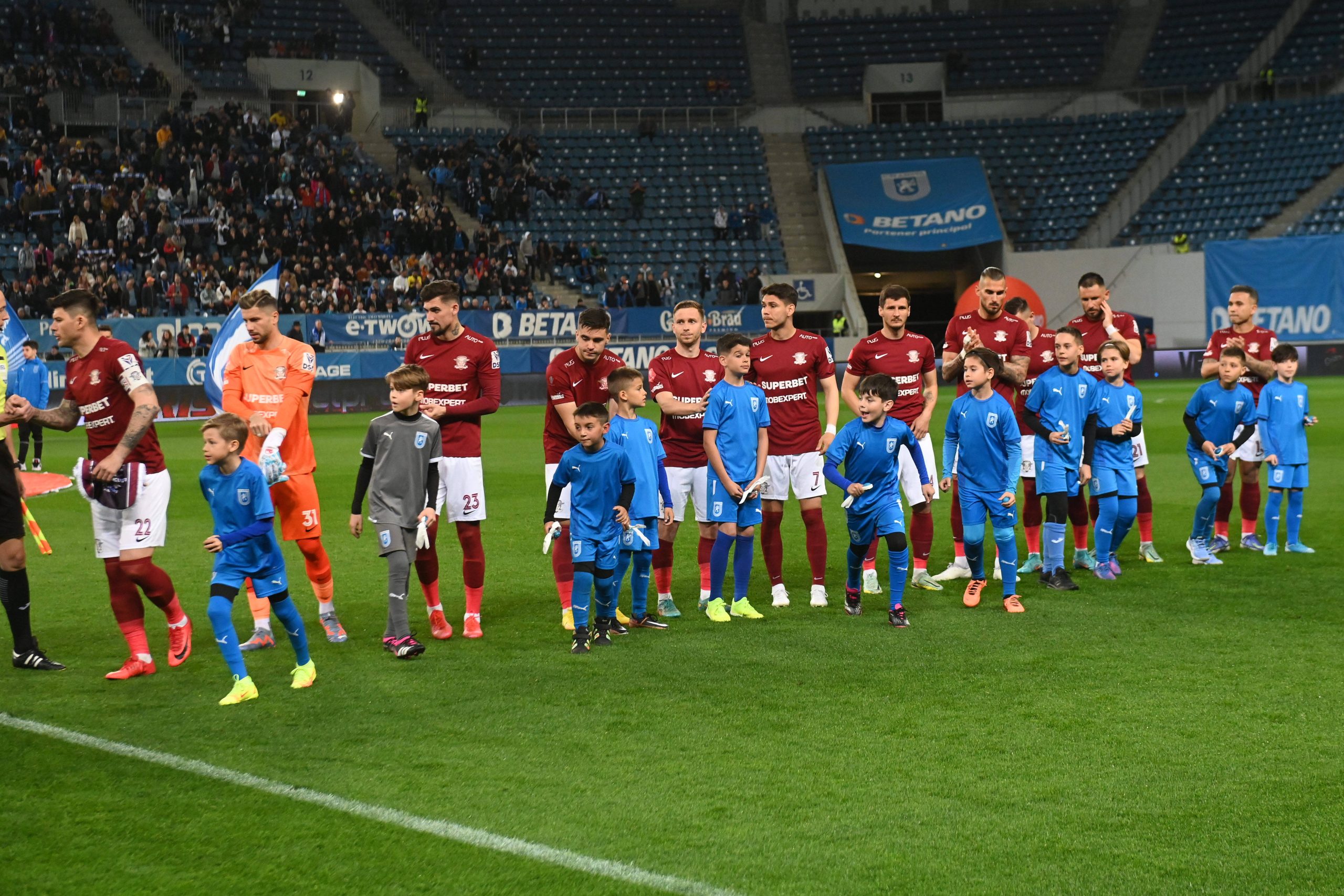 Rapidiştii întâlnesc în următoarele trei etape primele trei clasate din playoff, FCSB, CFR şi Farul. Sursă foto: Razvan Pasarica/SPORT PICTURES