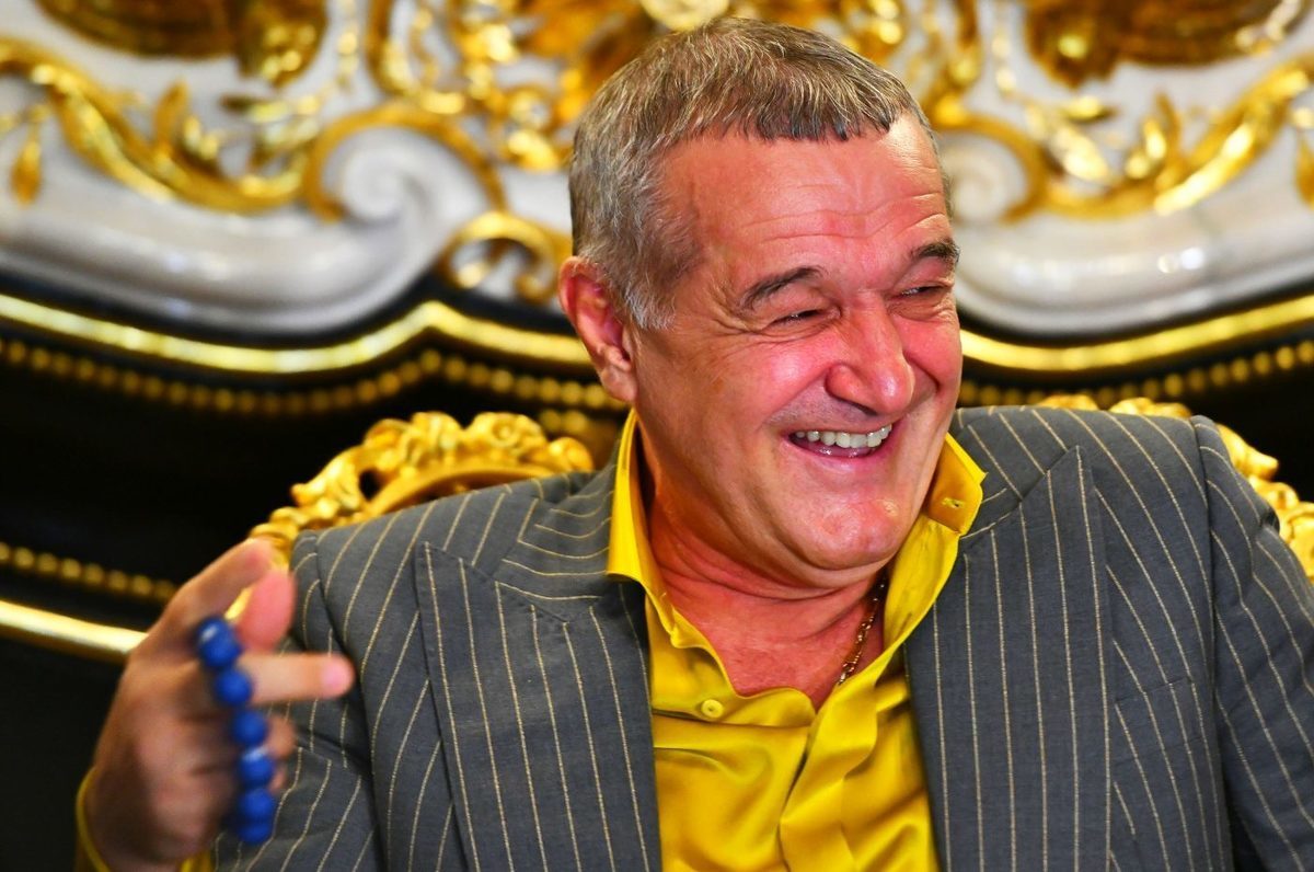 Andra, despre o întâmplare șocantă cu Gigi Becali. Ce a pățit artista