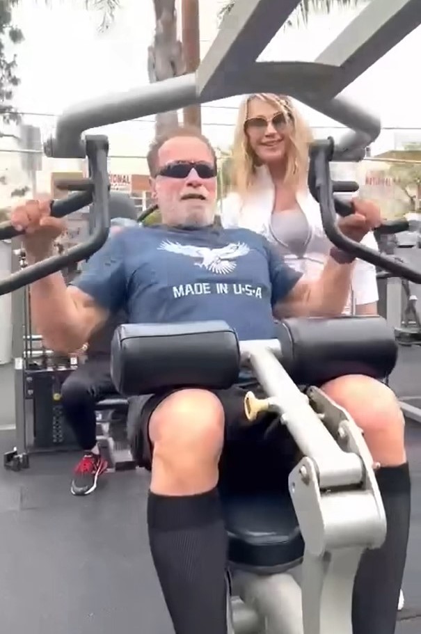 Ce au făcut Nadia Comăneci și Arnold Schwarzenegger într-un parc din California