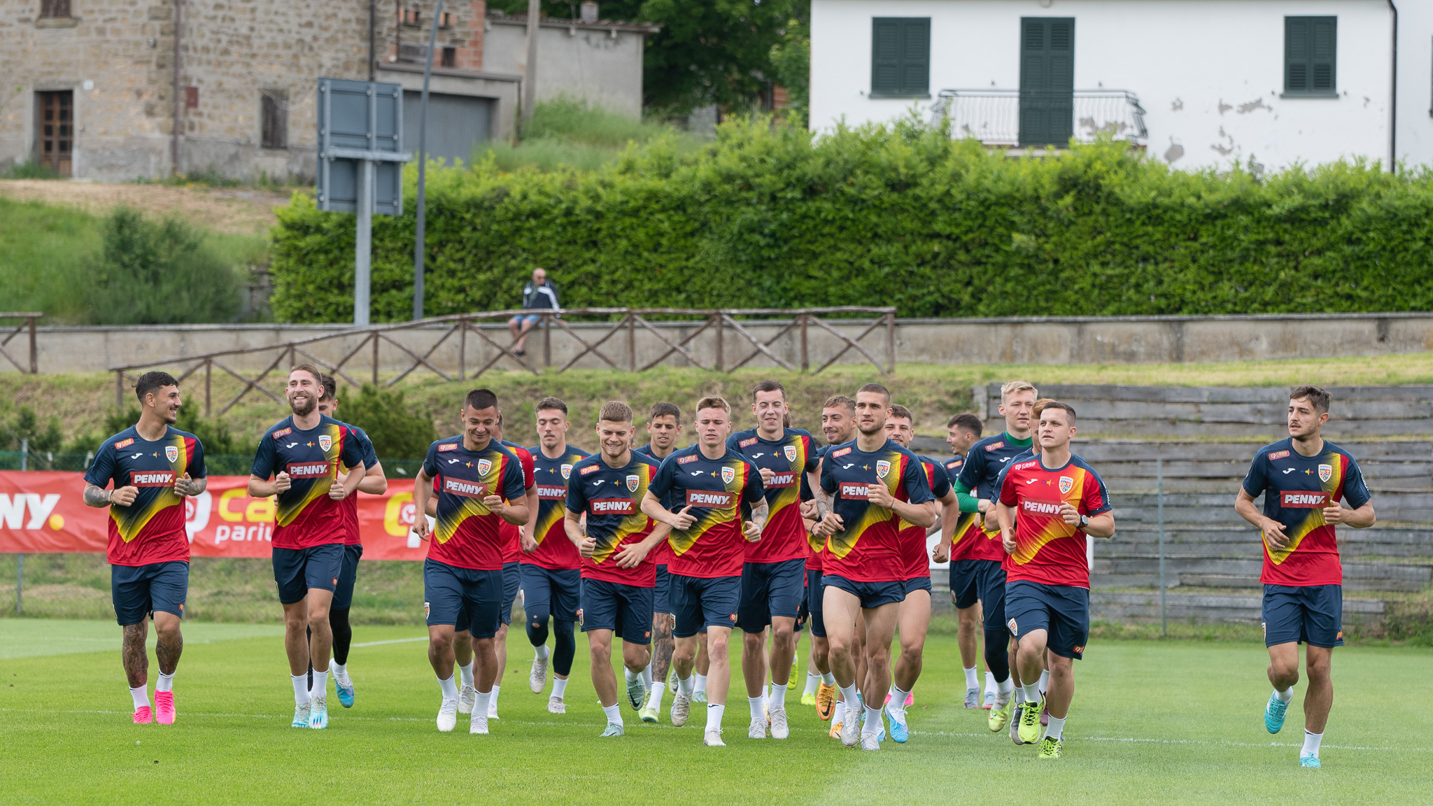 Sursă foto: echipa naţională de fotbal a României/Facebook 