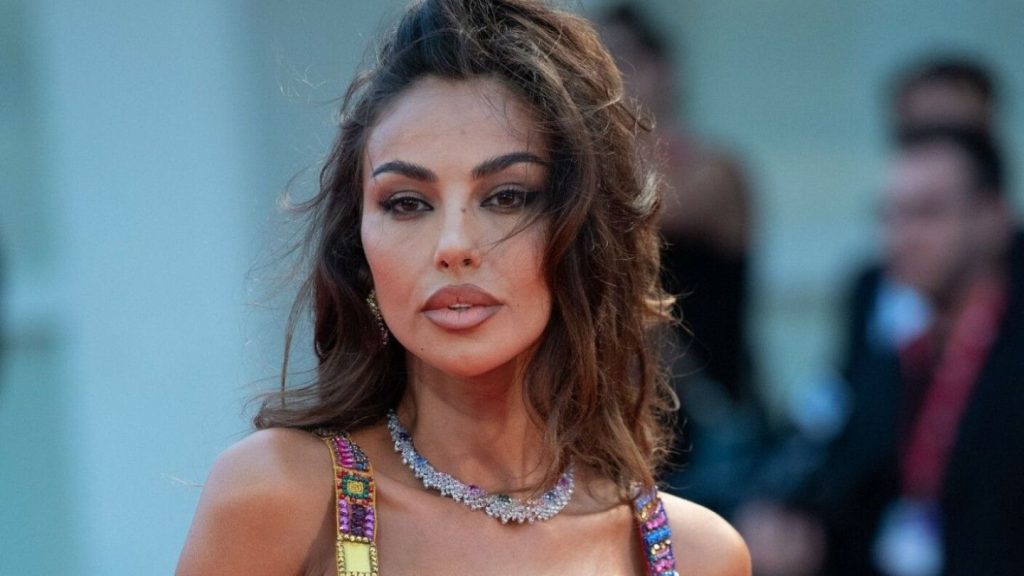 Adevăratul motiv pentru care Mădălina Ghenea și-a închis pagina de Instagram